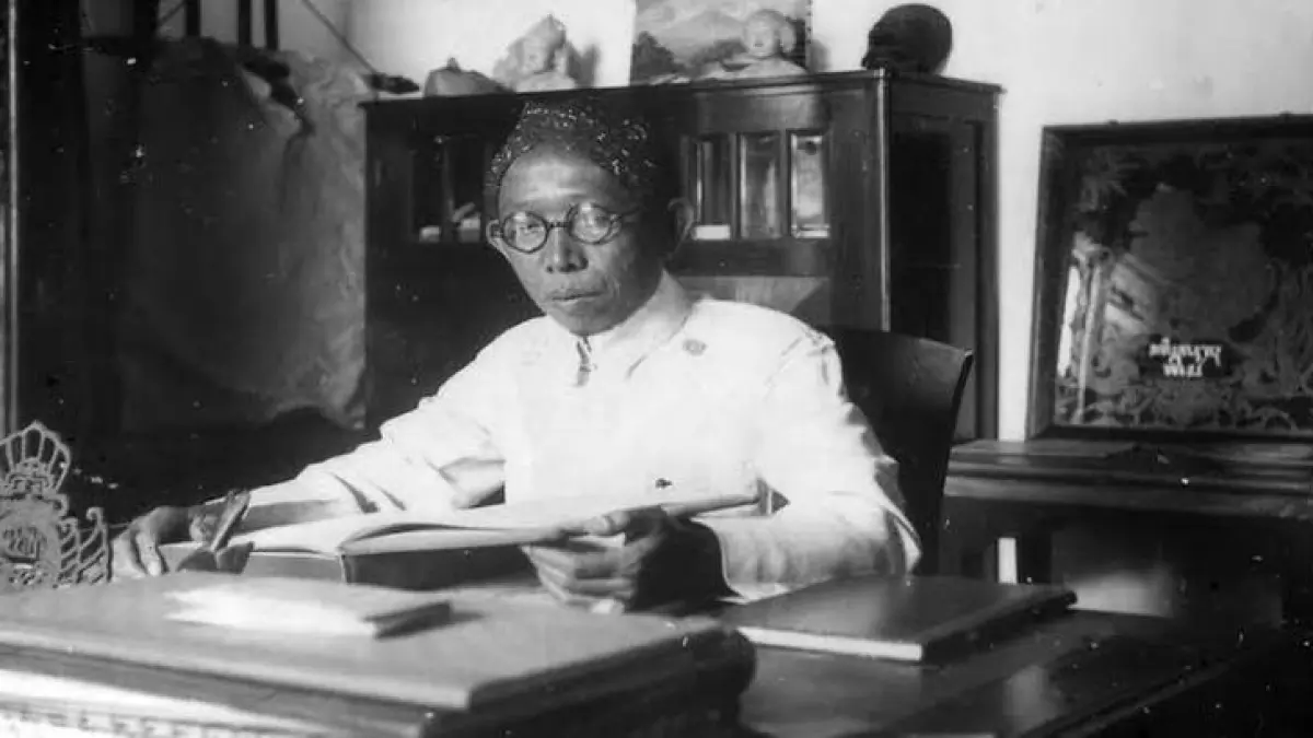 Kisah Ki Hajar Dewantara, aktivis dan jurnalis yang menjadi Bapak Pendidikan Indonesia melalui perjuangan pendidikan (Pinterest).