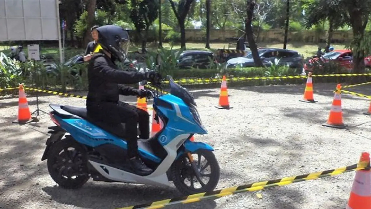 Om Faiz kembali membeli motor listrik ALVA One bekas. Simak 13 alasan utama yang membuatnya kembali memilih ALVA One.(Pinterest)