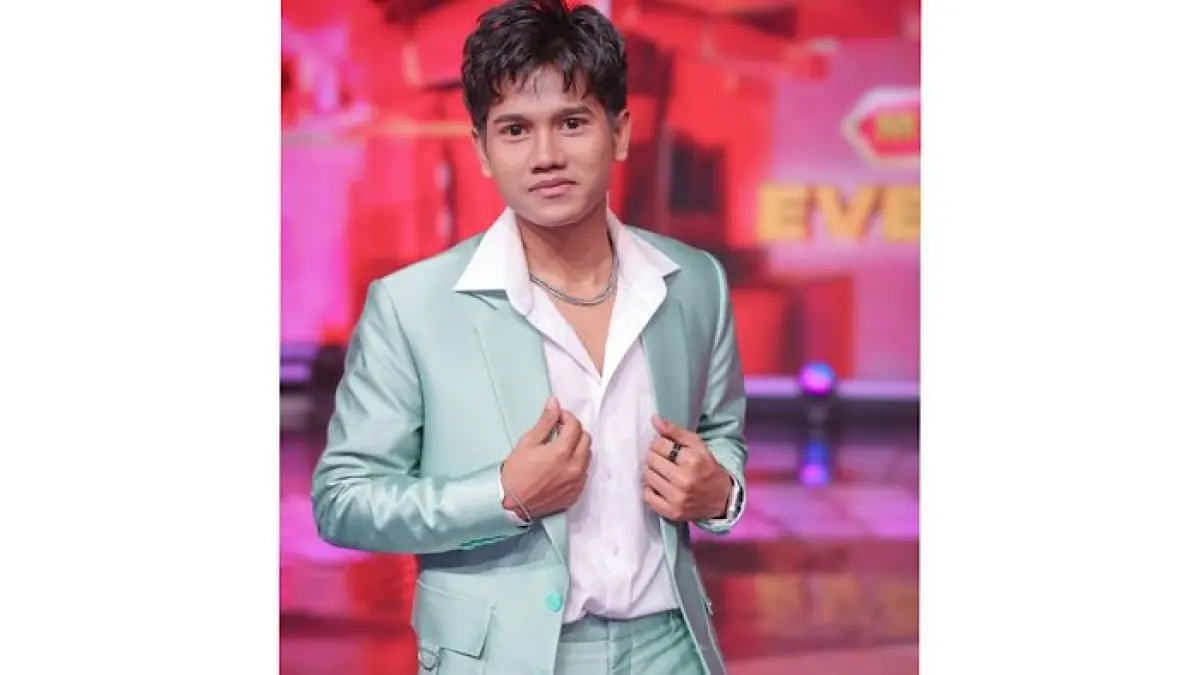 Suasana konser viral usai ribuan penonton larut dalam euforia. Momen perayaan spesial di atas panggung sukses mencuri perhatian.(pinterest)