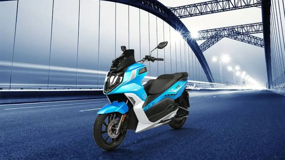 Alpha One XP resmi meluncur dengan layar TFT adaptif dan fitur canggih. Simak spesifikasi dan harga motor listrik terbaru ini setelah subsidi Rp7 juta.