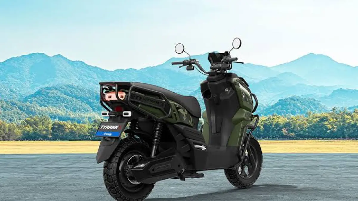 Indomobil E-Motor Tirano X hadir dengan jarak tempuh 160 KM dan desain petualang. Cek spesifikasi motor listrik tangguh ini untuk touring jarak jauh!