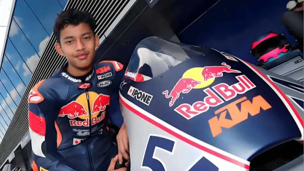 Penghasilan Feda Ega Pratama di Moto3 2026 tak hanya berasal dari gaji. Sponsor dan bonus prestasi berpotensi bernilai miliaran rupiah. (Pinterest) 