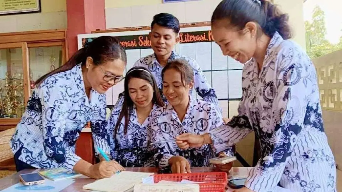 Rekening TPG lulusan terbaru mulai muncul di Info GTK. Simak syarat aktivasi rekening dan dokumen yang wajib dibawa ke bank.(pinterest)
