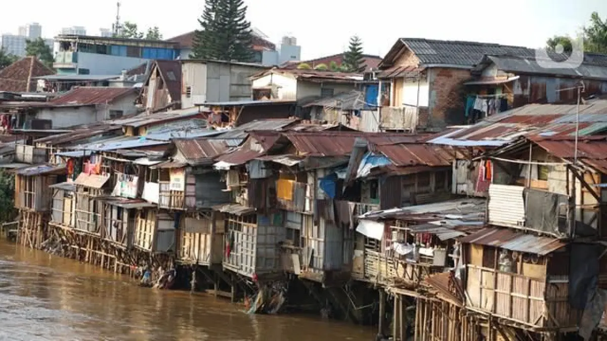 Target kemiskinan ekstrem 0 persen pada 2026 menjadi fokus pemerintah. Sebanyak 2,38 juta warga masuk kategori miskin ekstrem (Pinterest).