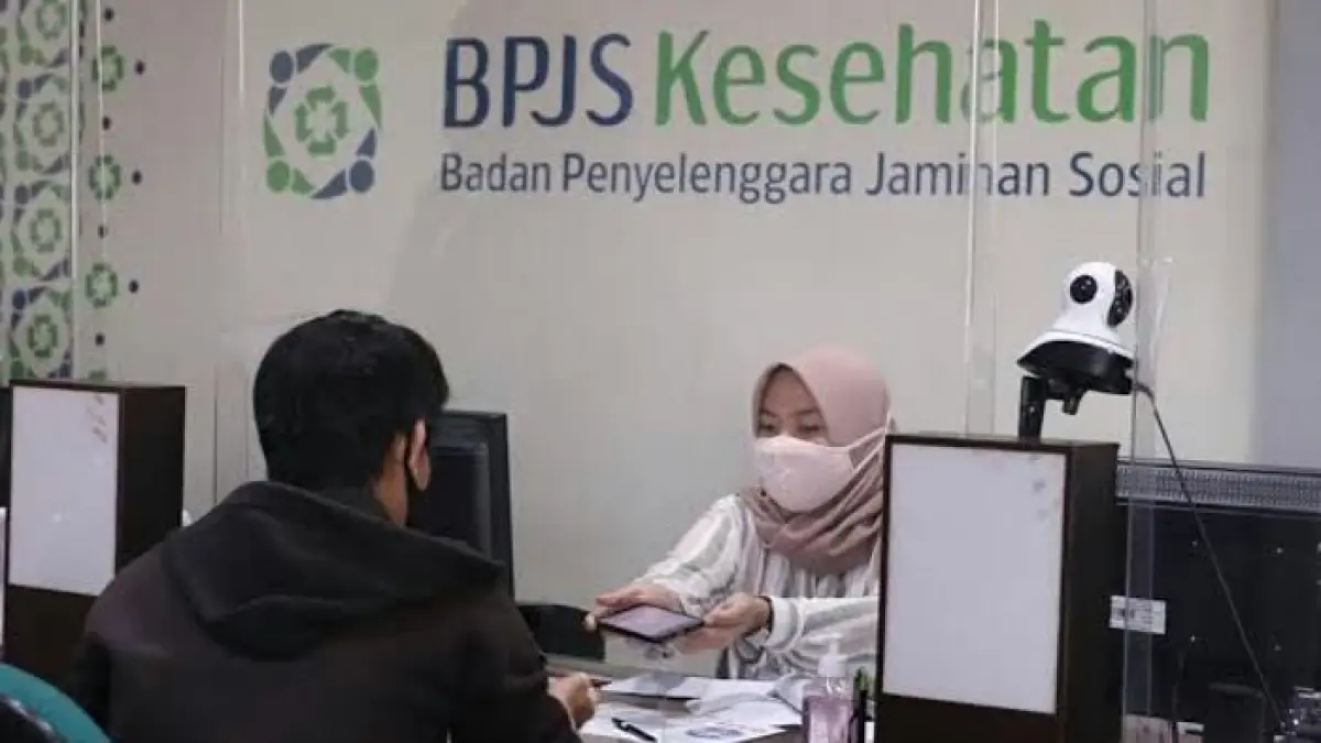 Cara pindah BPJS Mandiri ke BPJS PBI gratis dari pemerintah dapat dilakukan secara online melalui aplikasi Cek Bansos. (Pinterest) 
