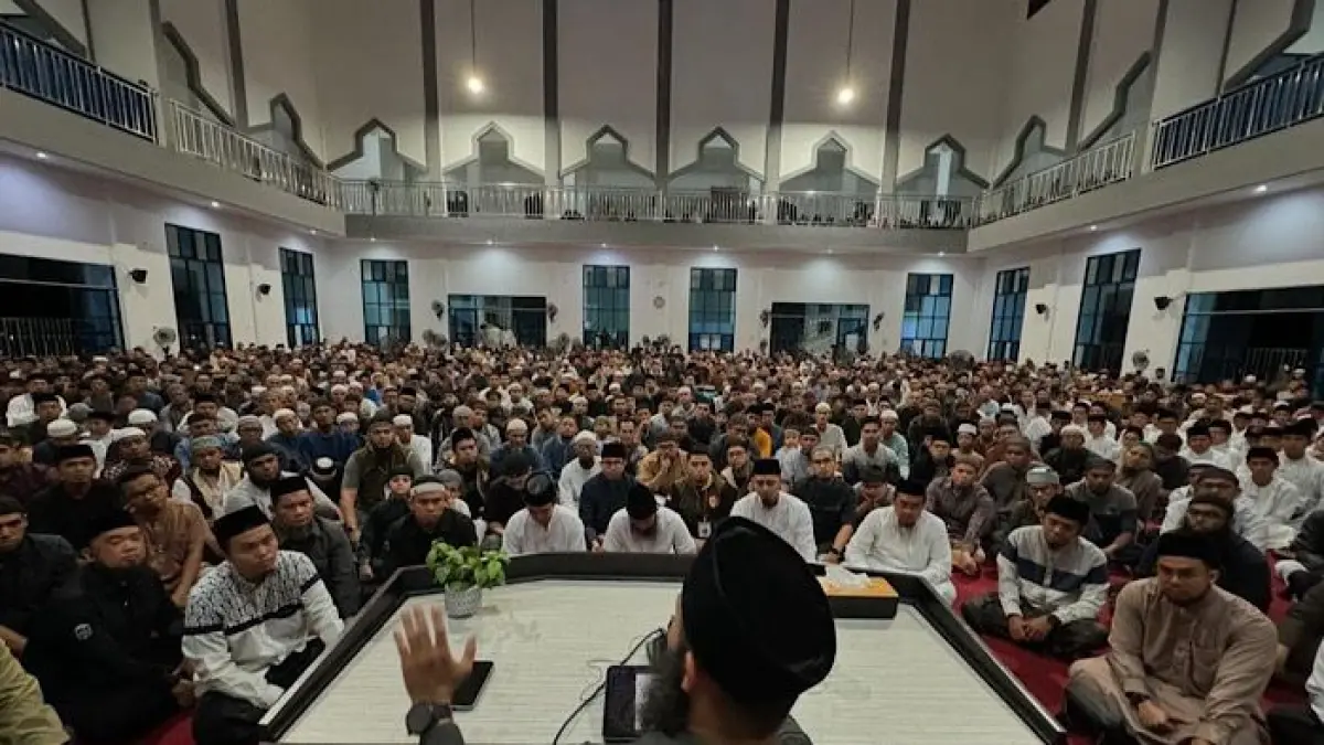 Napak tilas sejarah sanad Thoriqoh Syadziliyah Peta Tulungagung. Kisah ketatnya ujian baiat Romo Kiai Jalil hingga karomah kasyaf membaca batin santri.(pinterest)