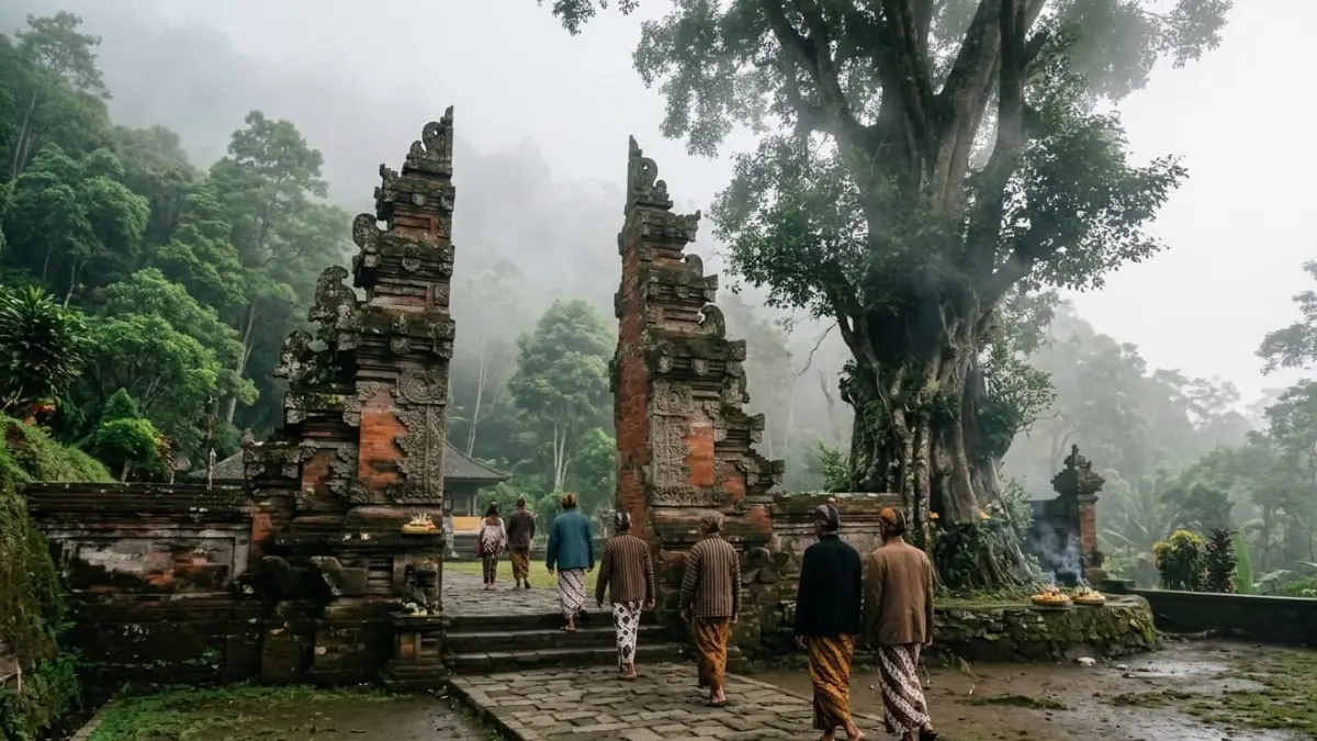 Pesugihan Gunung Kawi masih menjadi misteri. Simak sejarah, mitos keberuntungan, dan fakta menarik di balik legendanya.
