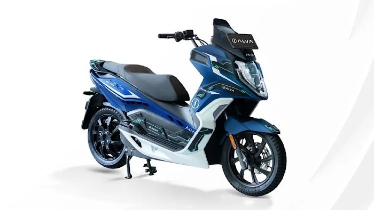 Alpha One XP hadir dengan speedometer TFT adaptif, H-Drive lebih awet, dan performa motor listrik responsif. Simak review lengkapnya.(pinterest)