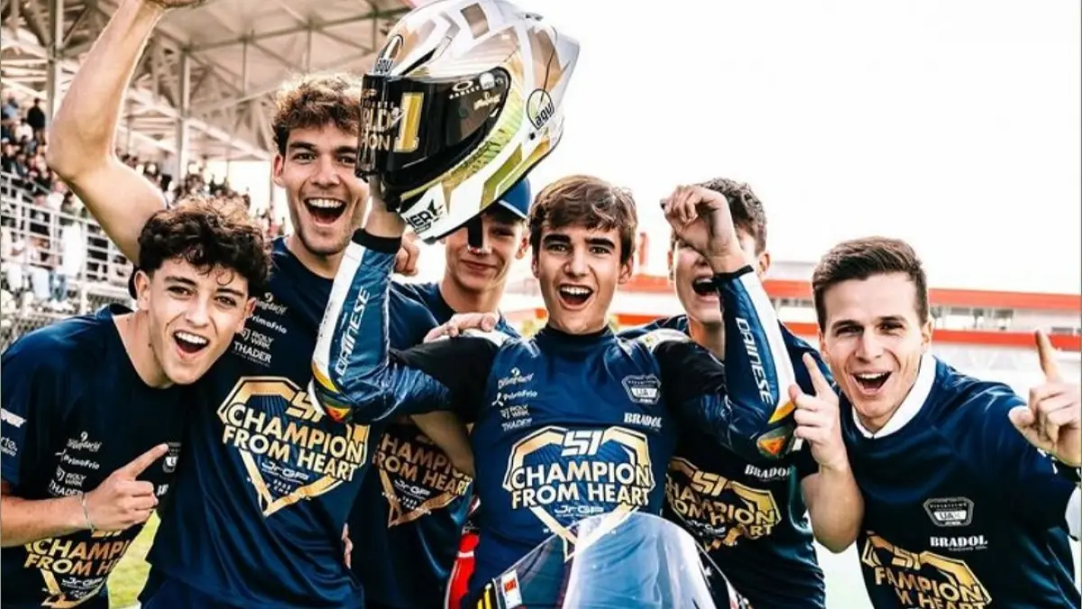 Moto 3 Hungaria 2026 Brian Uriarte crash tapi finis P4! Aturan FIM red flag bikin heboh dunia balap
