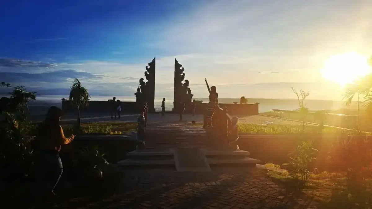 Asal usul Tulungagung mengisahkan perjuangan Menak Sopal dan legenda Baru Kelinting yang menjadi cerita turun-temurun masyarakat (Pinterest).
