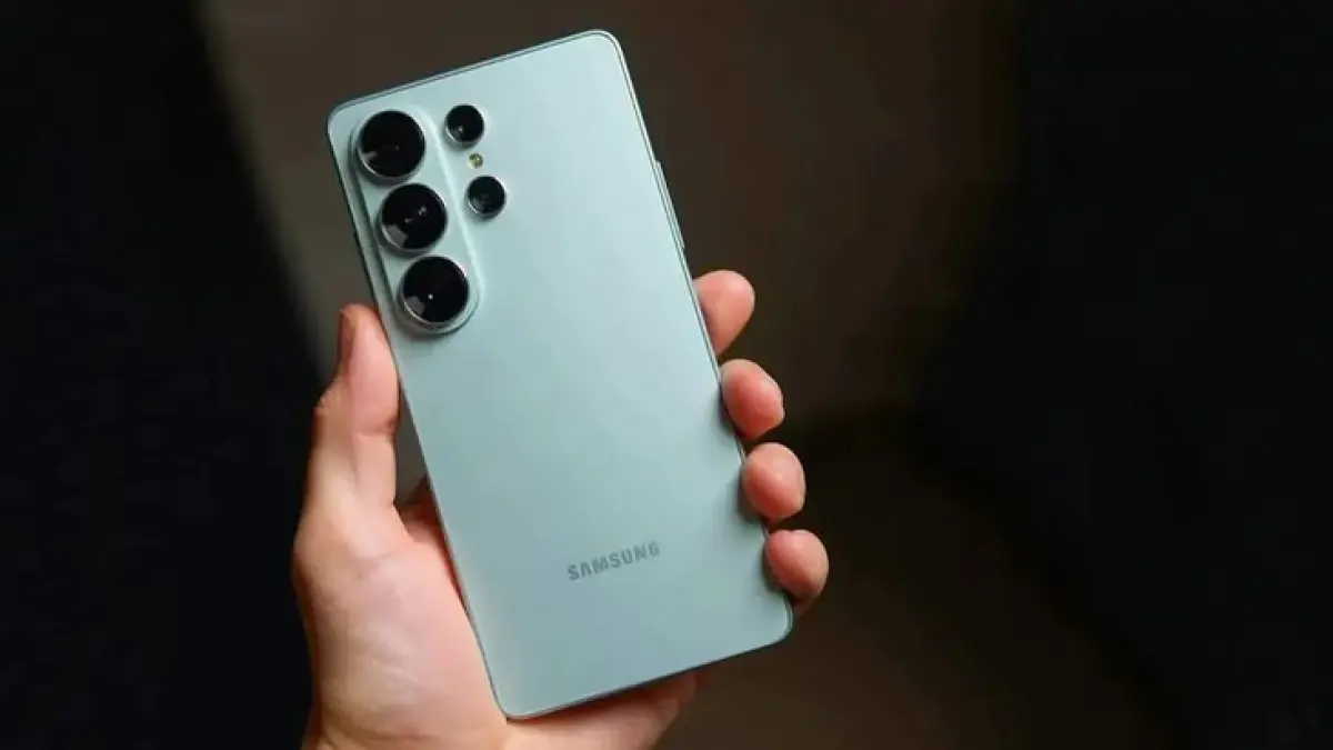 HP Samsung Galaxy S turun harga 2026! Galaxy S25 Ultra, S24 Ultra hingga S23 Ultra kini makin murah dan layak dibeli (Pinterest).