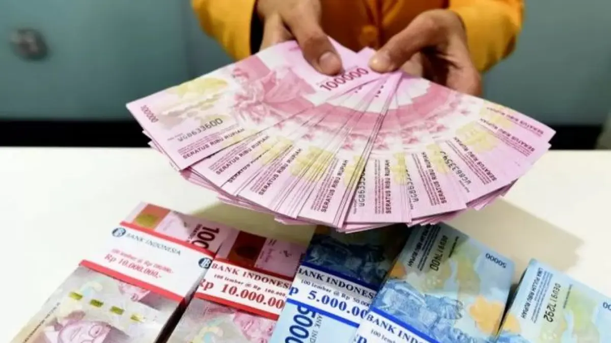 Bantuan PPSE Rp5 Juta mulai disalurkan Juli 2026. Simak syarat KPM PKH dan BPNT yang berhak menerima modal usaha dari Kemensos (Pinterest).