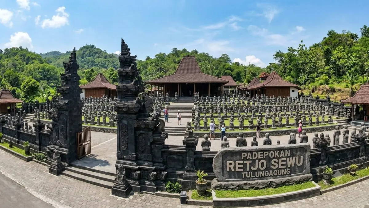Padepokan Retjo Sewu Tulungagung makin populer. Simak daya tarik, suasana, dan keunikan destinasi budaya yang banyak dicari masyarakat.