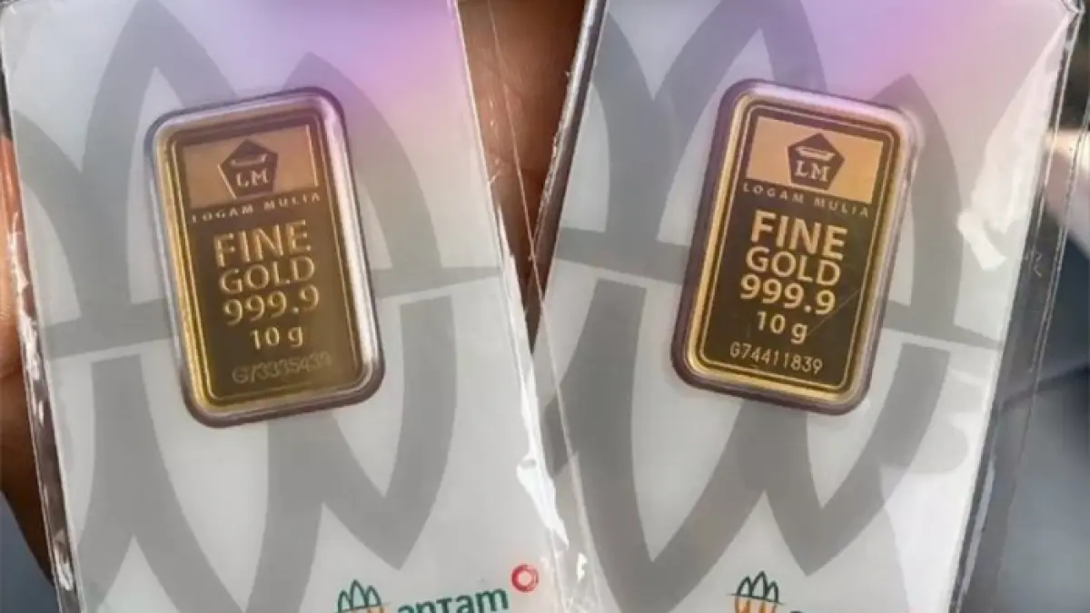 Harga emas hari ini turun tajam Rp15.000! Ini momen paling pas buat pemula borong gramasi murah sebelum naik lagi. Cek infonya! (PINTEREST)