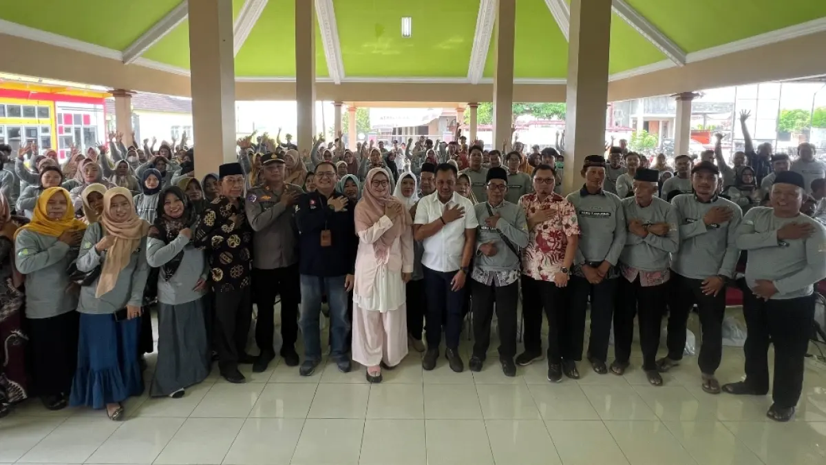 Heru Tjahjono ajak warga Kecamatan Bandung, Tulungagung terapkan GERMAS, Sabtu (27/6).