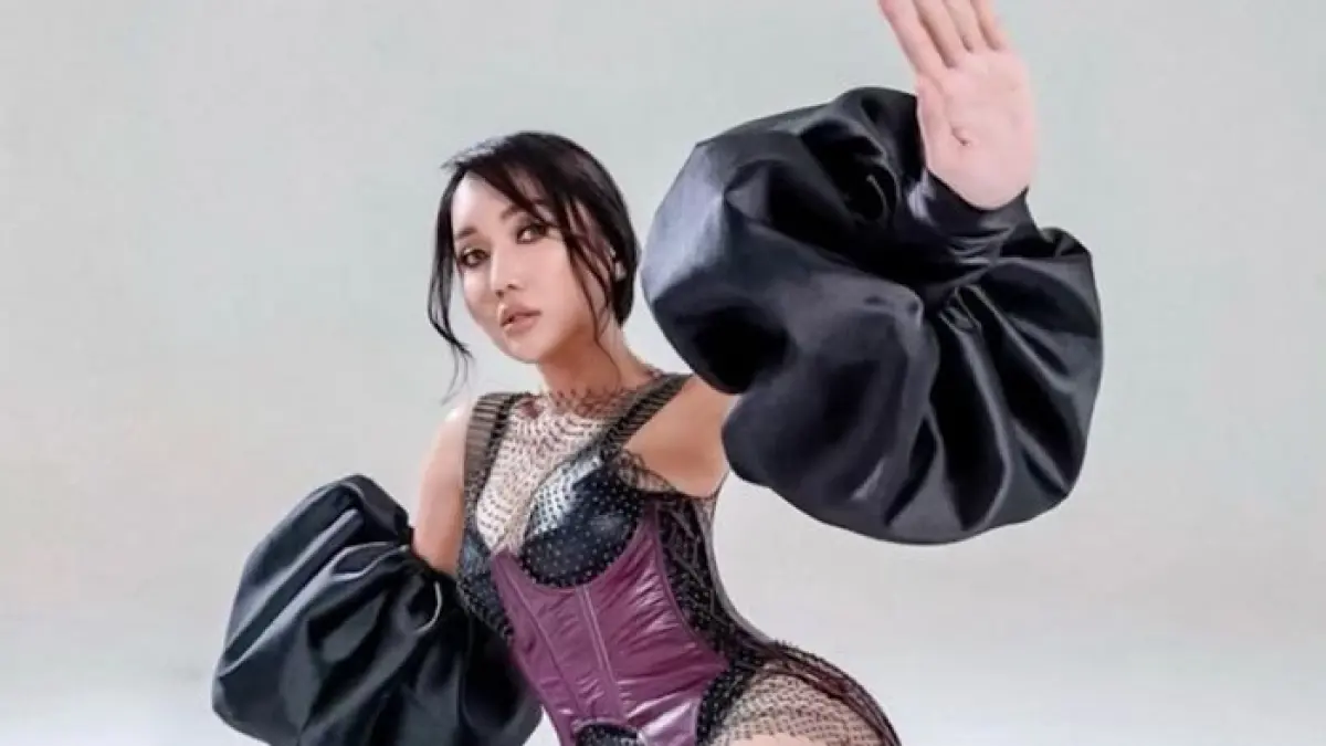 Lucinta Luna ungkap operasi pita suara dan alasan harus diam selama tiga bulan. Begini kondisi terbaru serta proses pemulihannya.(pinterest)