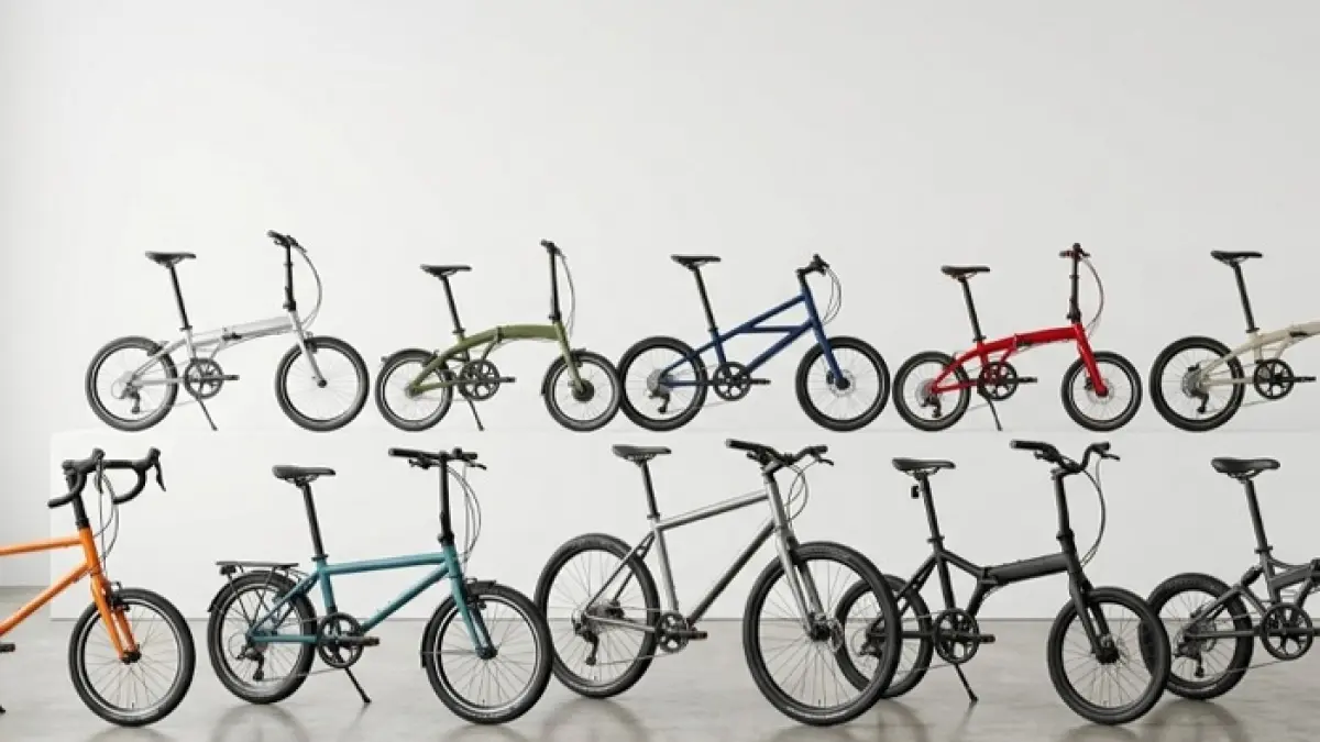 Rekomendasi sepeda lipat terbaik 2026 lengkap dari model entry level hingga e-bike premium untuk kebutuhan mobilitas harian. (Ilustrasi Gemini AI)