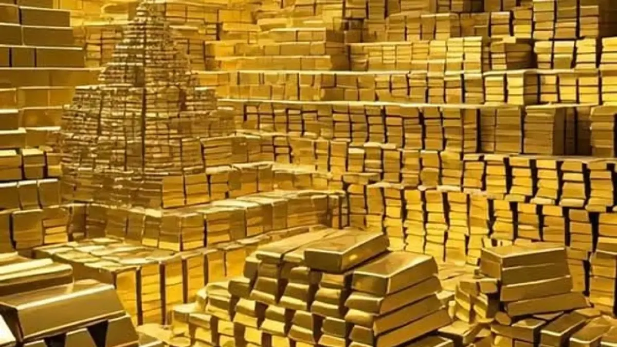 Harga Emas Antam 2 Juli 2026 masih fluktuatif di kisaran Rp2,625 juta hingga Rp2,642 juta per gram. Pedagang Makassar menyarankan beli sebelum harga naik.(Gemini AI)