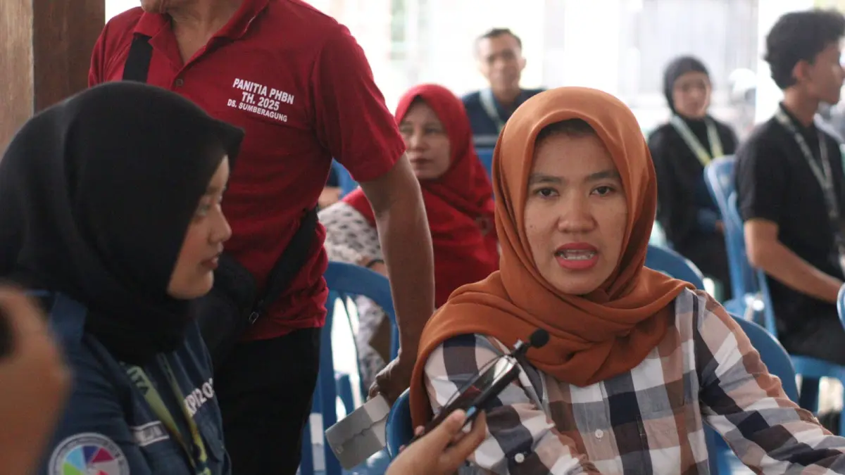 Komunitas Sinar Cerita saat mengadakan konseling psikologi gratis bagi masyarakat umum dan keluarga migran.(KOMUNITAS SINAR CERITA UNTUK RADAR TULUNGAGUNG)