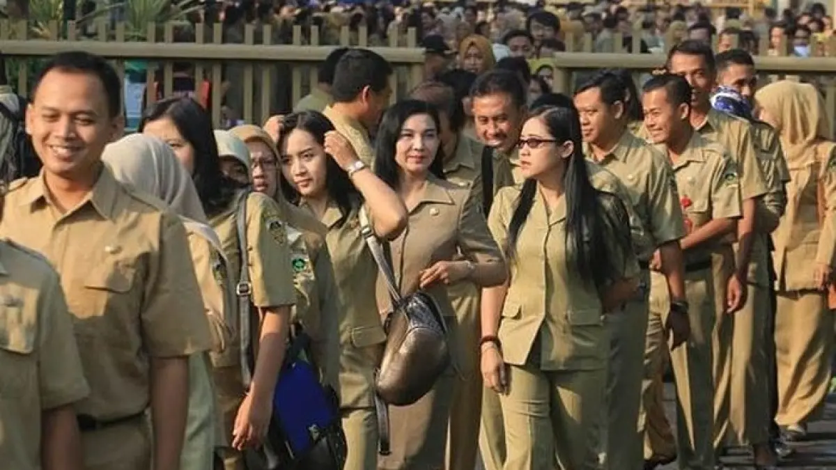 TPG THR 100 persen 2026 belum cair. Pemerintah pusat masih menunggu proses pendataan penerima sebelum penyaluran dana ke guru ASN.(Gemini AI)
