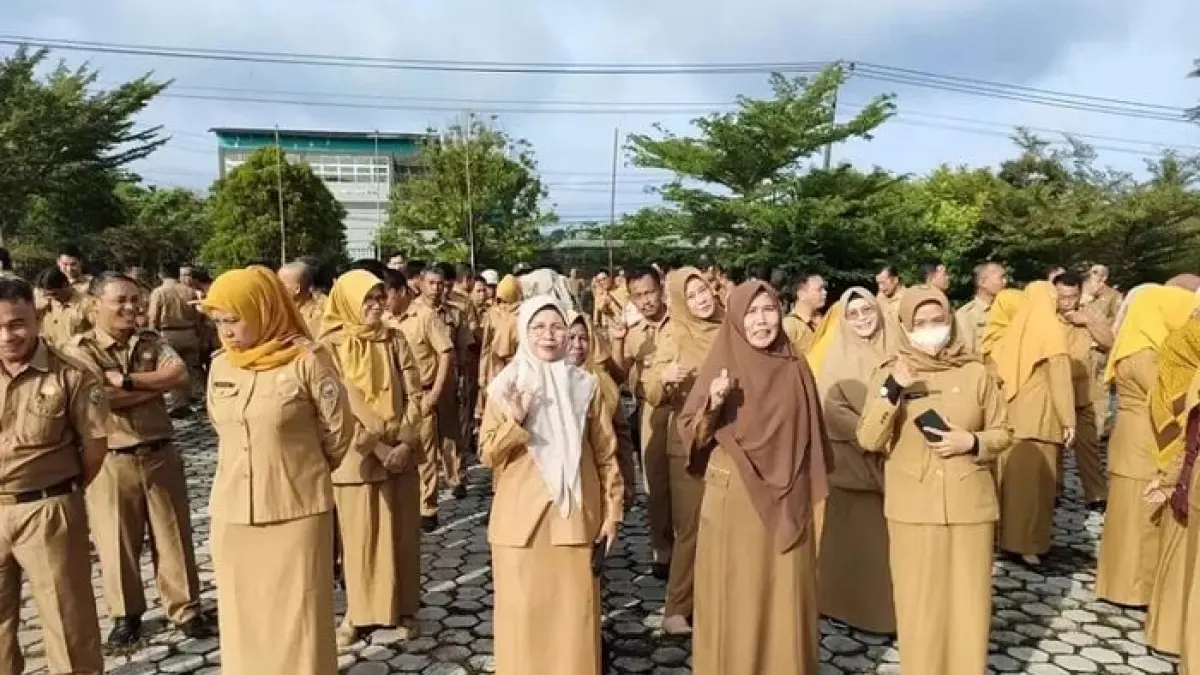 TPG THR 100 persen Juli 2026 masih belum jelas. Simak penjelasan KMK Nomor 372 Tahun 2025 dan perkembangan pencairan TPG reguler Juni.(Gemini AI)