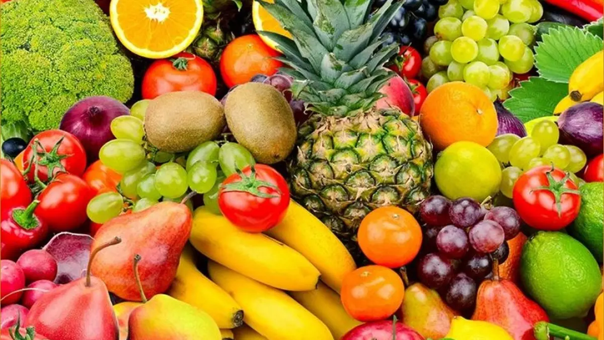 20 buah dan sayuran raksasa terbesar di dunia, dari alpukat 2,5 kg hingga labu 1 ton yang bikin heboh dunia pertanian.
