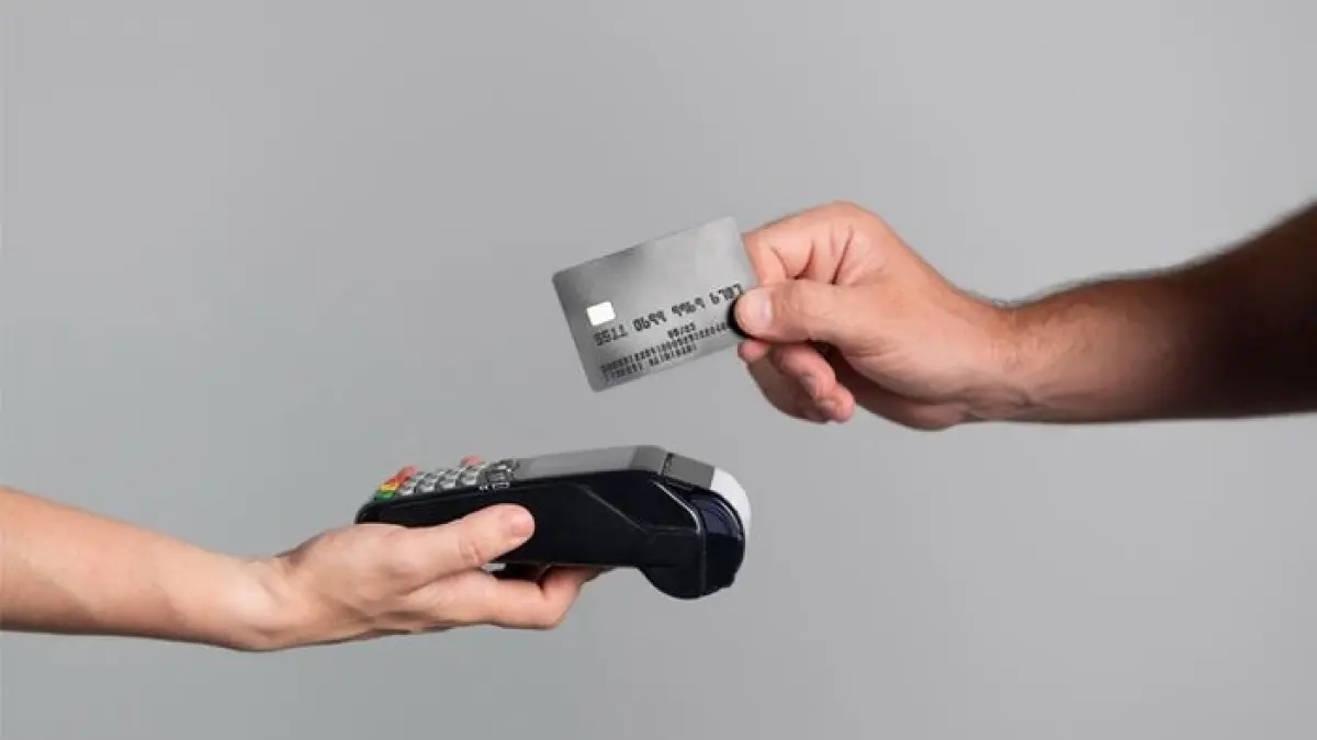 Dana instan terbaru ramai dibahas setelah muncul klaim fitur Rekan Dana Pinjam di aplikasi DANA. Simak informasi lengkap dan fakta yang perlu diketahui.(Gemini AI)