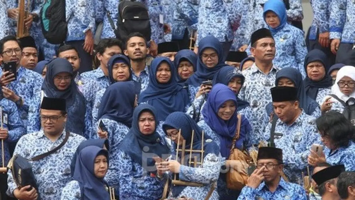 Gaji pensiunan PNS Juli belum cair bagi sebagian peserta. Taspen menjelaskan penyebab autentikasi Andal by Taspen error dan solusi mengatasinya.(Gemini AI)