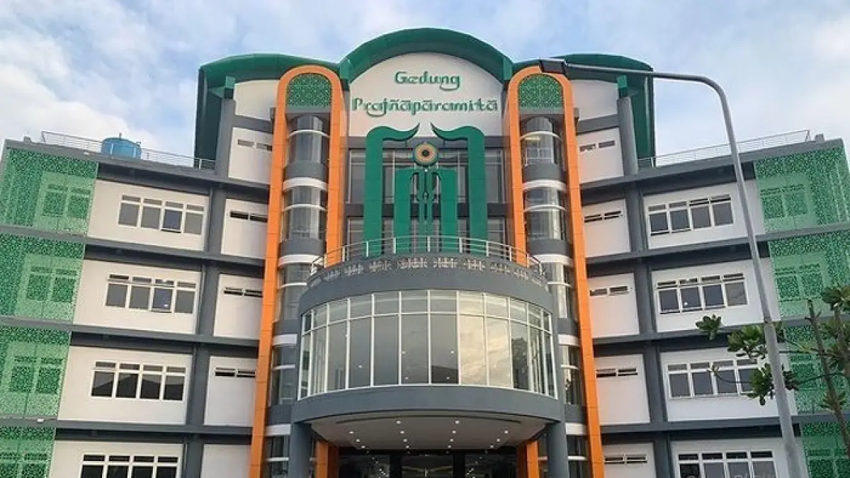 UIN SATU Tulungagung membuka 3 prodi baru pada PMB 2026. Simak jumlah pendaftar, kuota penerimaan, jadwal seleksi, dan jurusan paling favorit.(Gemini AI)