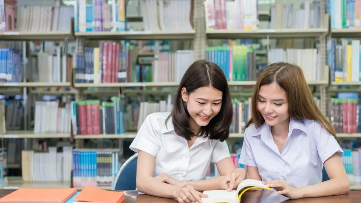 Latihan soal Matematika SMA kelas 11 terbaru berisi 30 soal lengkap dengan kunci jawaban untuk membantu persiapan ulangan, PTS, PAS, dan ujian sekolah.(Pinterest)