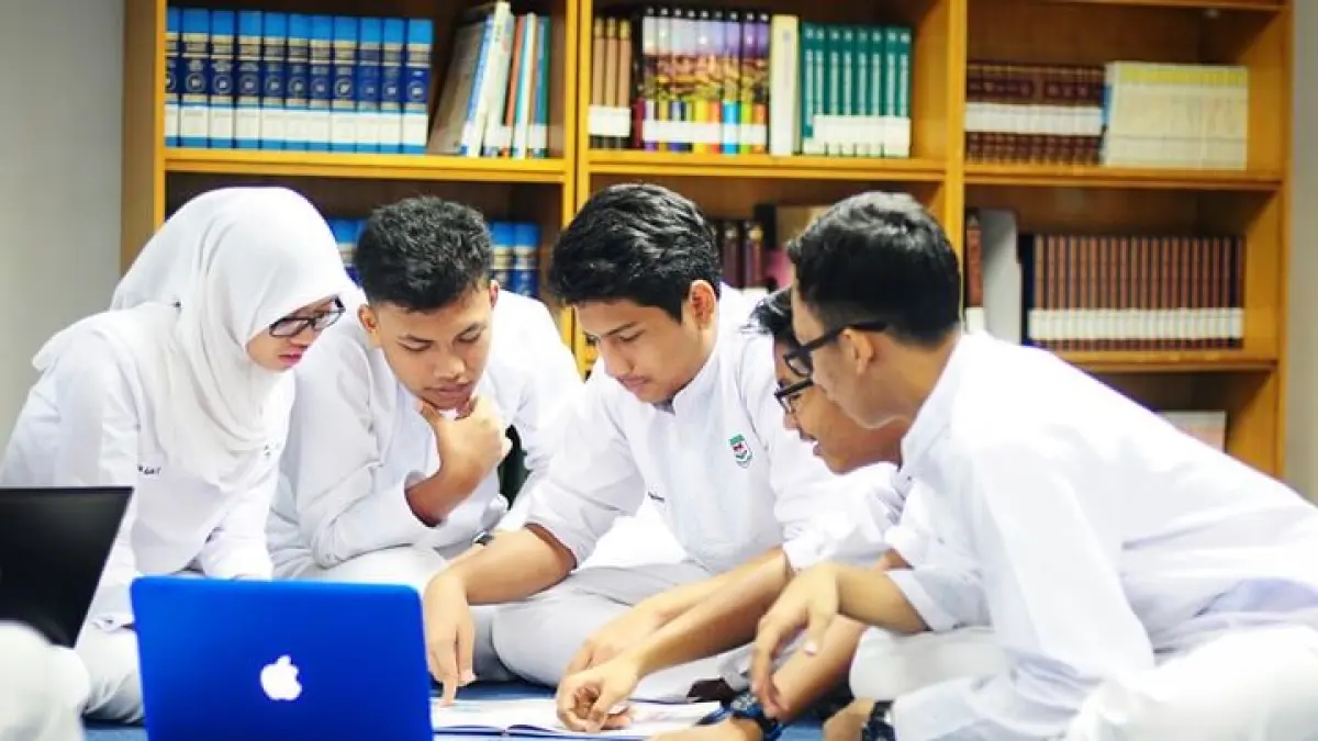 Latihan soal Matematika SMA terbaru berisi 30 soal pilihan ganda lengkap dengan kunci jawaban untuk membantu siswa belajar dan menghadapi ujian.(Pinterest)