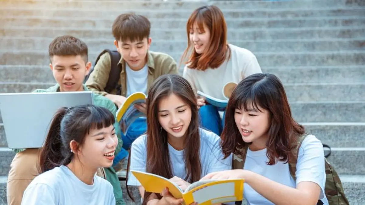 Latihan soal Matematika SMA UTBK terbaru berisi 30 soal HOTS lengkap dengan kunci jawaban untuk membantu persiapan seleksi masuk perguruan tinggi.(Pinterest)