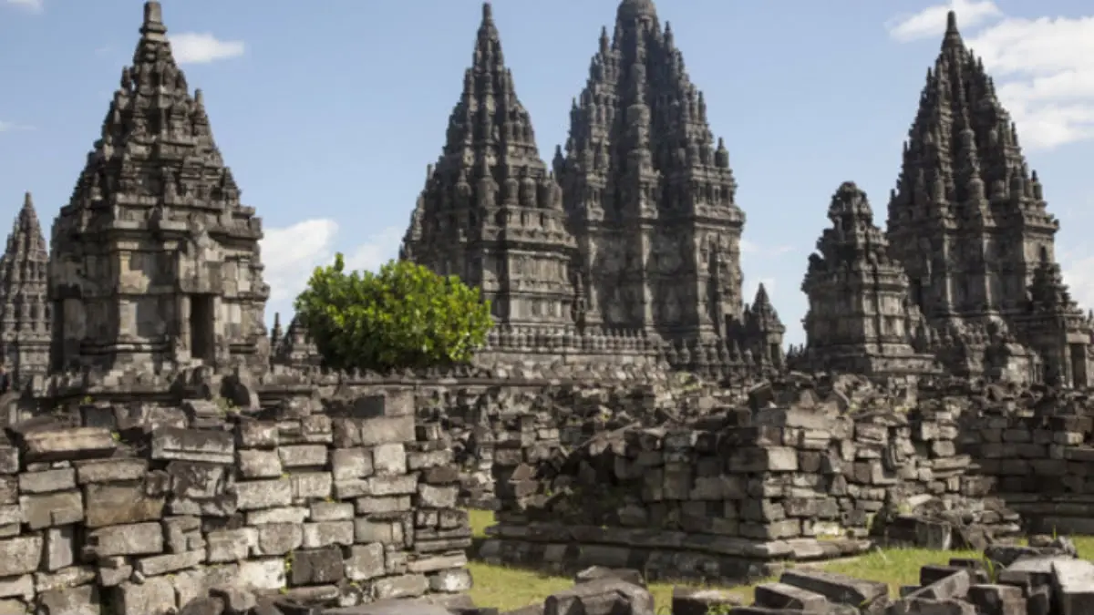 &nbsp;Mitos runtuhnya Majapahit tahun 1478 masehi terbantah. Penemuan Prasasti kuno membuktikan Kerajaan Majapahit masih berdiri kokoh dipimpin Dyah Ranawijaya. (Google)