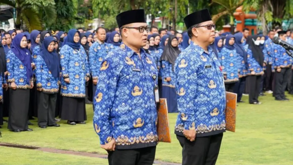 DPR RI mendesak evaluasi fiskal daerah usai muncul opsi ekstrem pemotongan gaji ASN dan PPPK akibat keterbatasan APBD dan salah hitung anggaran.