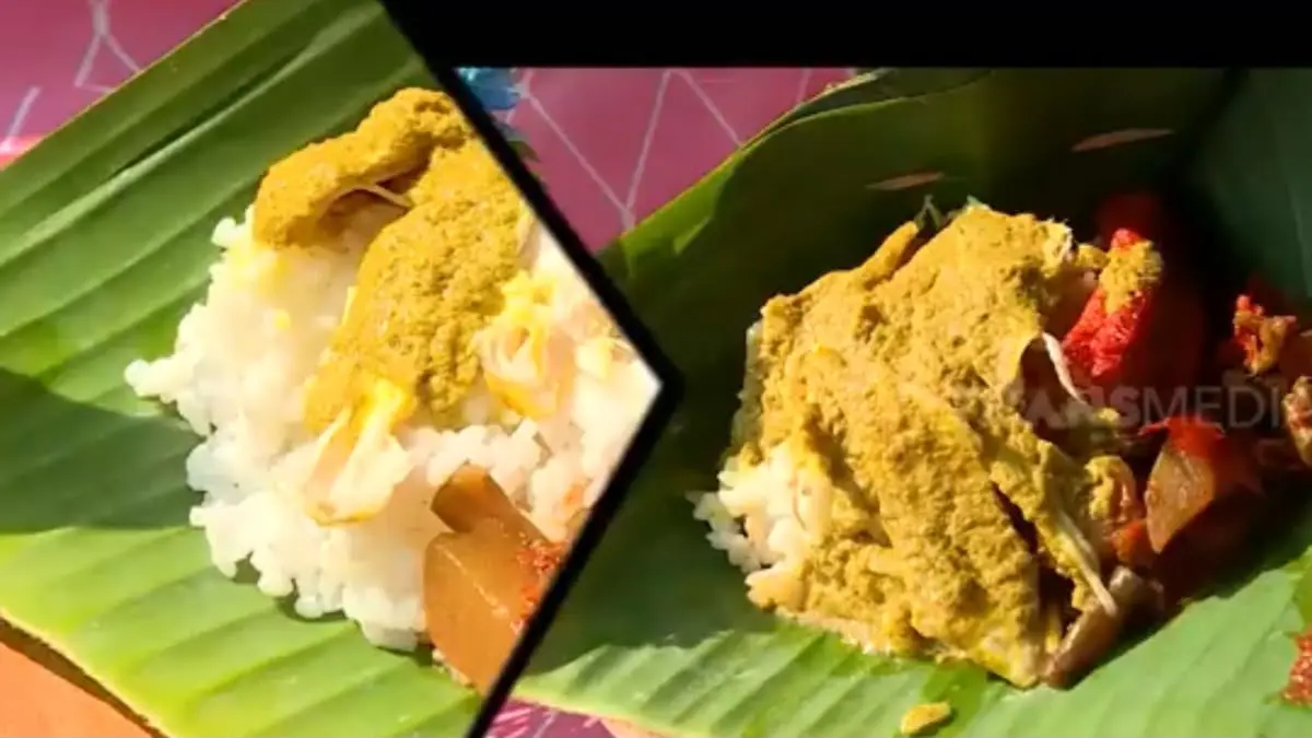 Nasi Lodho Tulungagung merupakan kuliner khas berbahan ayam kampung dan kuah santan yang dahulu identik dengan acara hajatan.