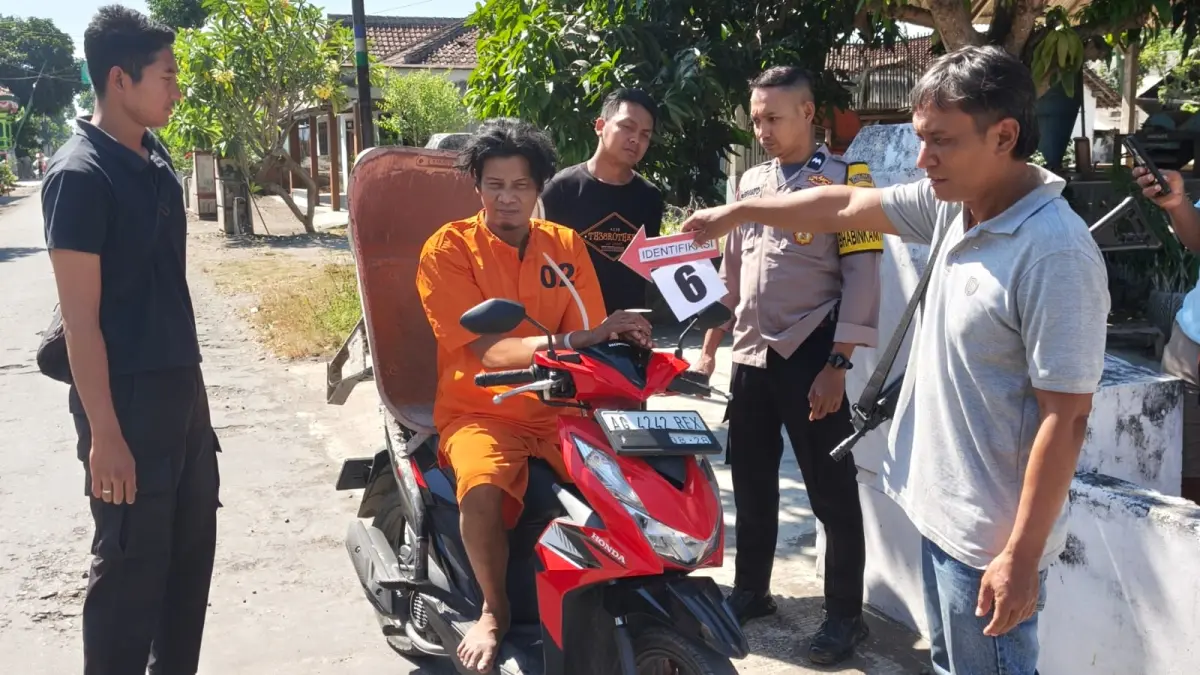 Polisi mengamankan seorang residivis kasus pencurian dan penjambretan setelah diduga mencuri dua unit kereta dorong (artco). (POLSEK REJOTANGAN) 