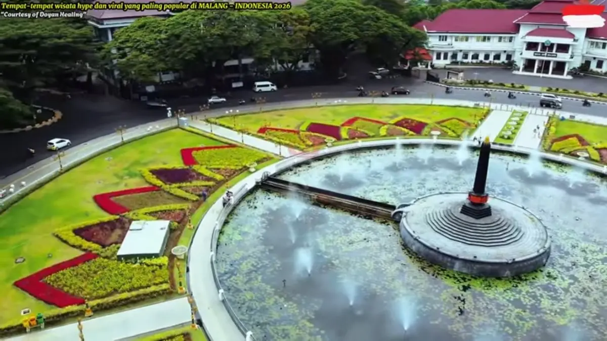 Tempat wisata di Malang menawarkan beragam destinasi menarik, mulai dari Kampung Warna-Warni, Coban Rondo hingga Museum Angkut.