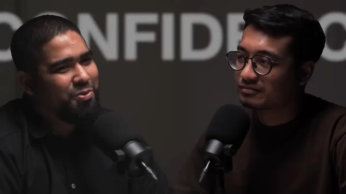 Cristiano Ronaldo dinilai bukan memiliki ego besar, melainkan confidence tinggi yang membuatnya terus belajar dan berkembang.