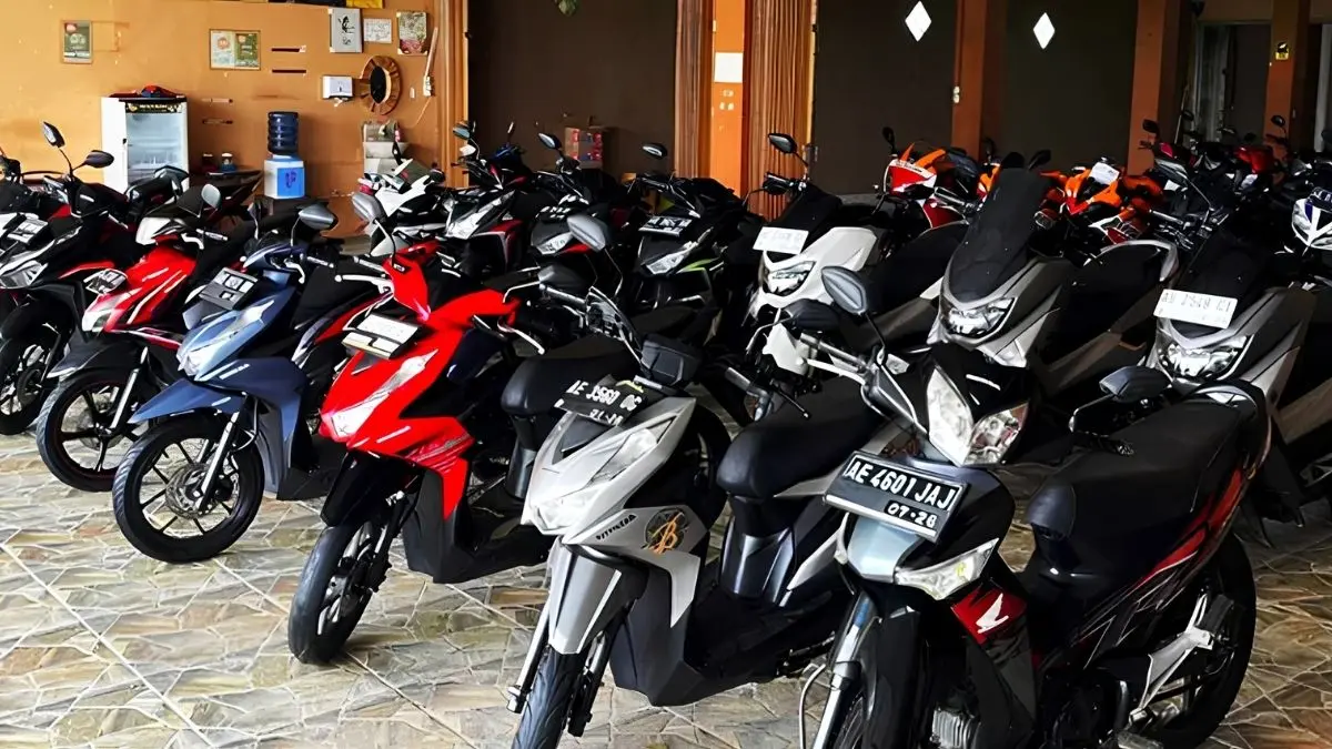 Hari baik untuk beli motor menurut primbon Jawa disebut jatuh pada Senin Kliwon. Simak alasan, hitungan neptu, dan penjelasan lengkapnya. (GOOGLE)