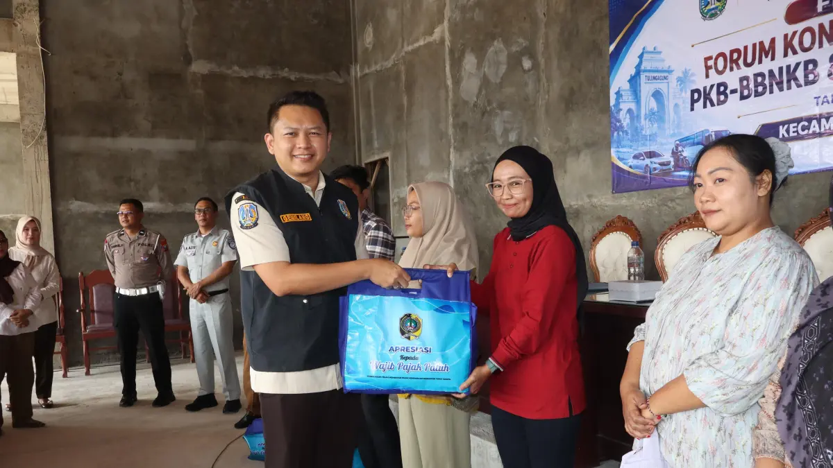 SAMSAT CERIA wujud sinergi bersama demi kemudahan pelayanan publik dan optimalisasi PAD. (SAMSAT)