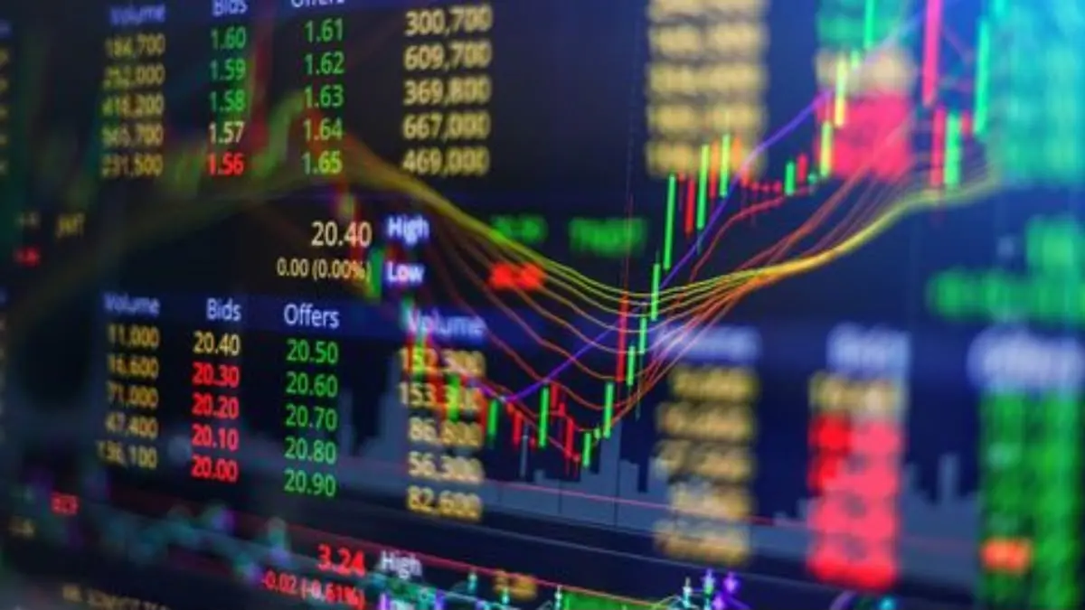 Strategi Investasi Saham ala Feri Irwandi terbukti cetak cuan miliaran di tengah IHSG volatil tanpa saham gorengan. Intip 3 kunci sukses pengelola risiko di sini!