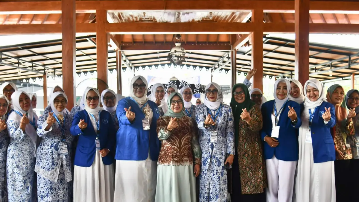 Foto bersama setelah Rapat Kerja Cabang (Rakercab) III Tahun 2026 di Depot Semilir & Cafe, Jalan Mayor Sujadi Nomor 73, Jepun, Tulungagung, Kamis (30/7/2026).