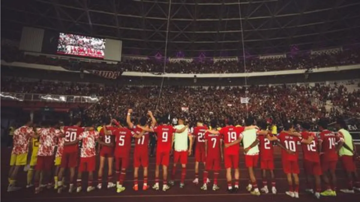 Intip kelemahan Timor Leste yang bisa dimanfaatkan Timnas Indonesia di Piala AFF 2026 sore ini. Mitchel Bakker siap panen gol lewat umpan Thom Haye! (Pinterest)
