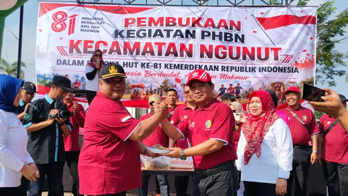 Pembukaan rangkaian Peringatan Hari Besar Nasional (PHBN) HUT Ke-81 Kemerdekaan Republik Indonesia di Kecamatan Ngunut.(KECAMATAN NGUNUT UNTUK RADAR TULUNGAGUNG)