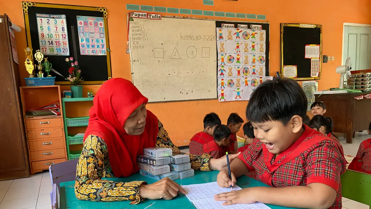 Proses pembelajaran di salah satu TK di Tulungagung.
