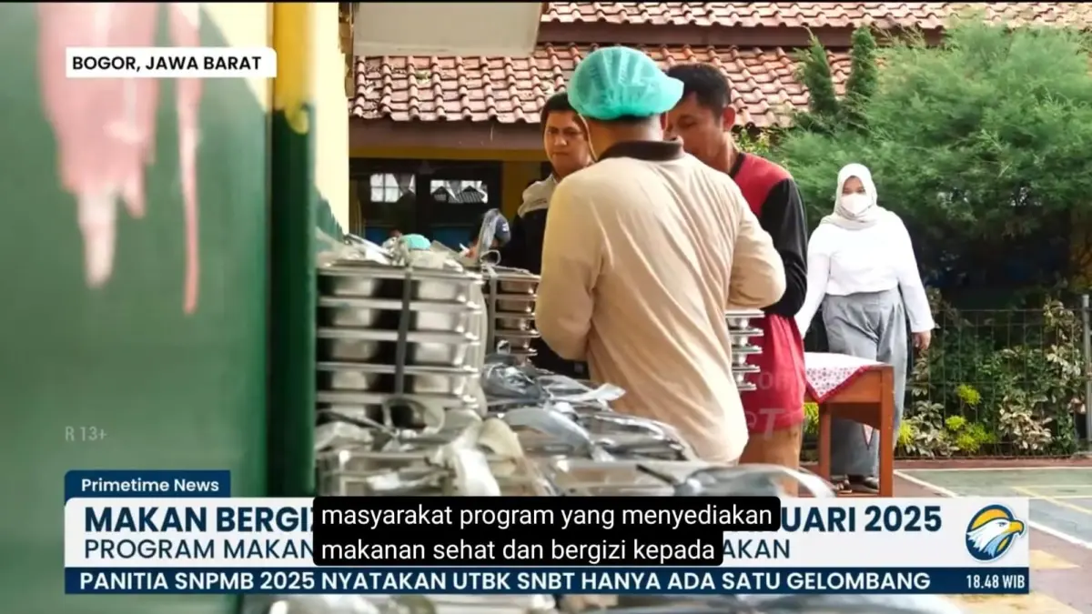 Program Makan Bergizi Gratis siap dilaksanakan secara bertahap mulai 2 Januari 2025. Dari dapur SPPG hingga meja belajar di sekolah, setiap proses dirancang untuk memastikan anak-anak Indonesia mendapatkan asupan bergizi, aman, dan berkualitas. Tak hanya meningkatkan gizi siswa, program ini juga membuka lapangan kerja dan membantu meringankan beban ekonomi keluarga.