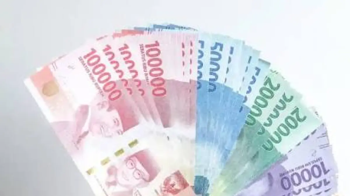 TPG THR 100 persen 2026 untuk guru Kemendikdasmen belum ada kepastian. Simak perkembangan terbaru serta jadwal pencairan TPG Juli.
