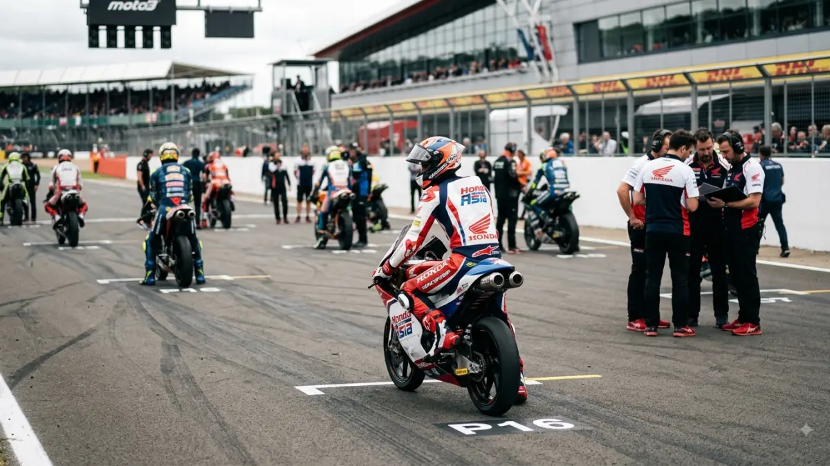 Veda Ega Pratama start P16 di Moto3 Silverstone 2026. Simak drama kualifikasi dan peluang pembalap Indonesia mengejar zona poin.