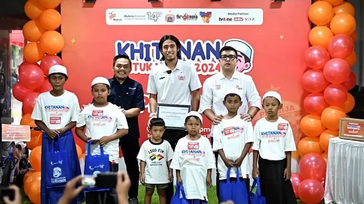 Hari baik khitan menurut Jawa mempertimbangkan hari, pasaran, bulan dan pantangan. Simak pilihan waktu serta tradisi yang dipercaya orang tua.(pinterest)