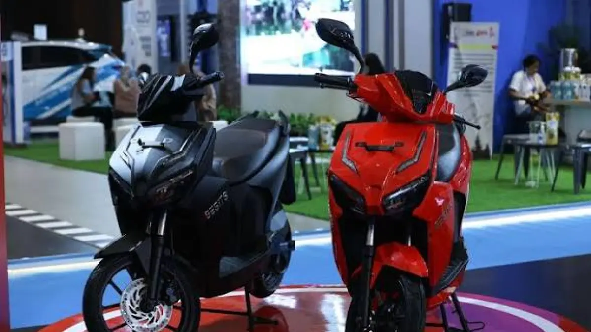 Motor listrik nasional 2026 resmi diluncurkan Prabowo. Simak spesifikasi, jarak tempuh 60 km, kecepatan 70 km/jam, dan ekosistem pendukungnya.